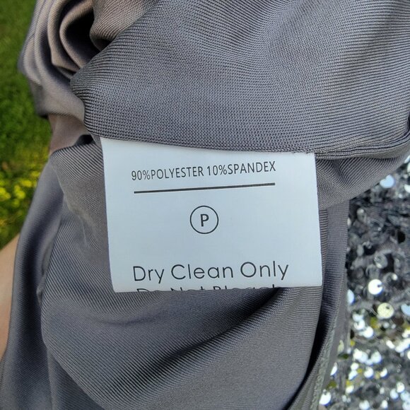 Selfie Leslie Miramar Backless Sequin Dress Silver Medium NWT - Picture 7 of 12